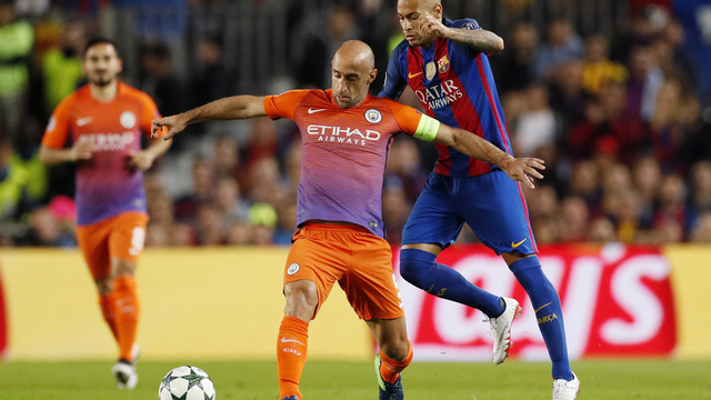 Zabaleta a surprise selection for Barcelona meeting