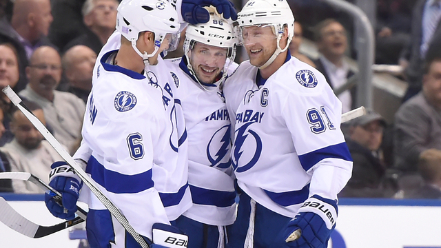 Don't let Kucherov's hot streak overshadow Stamkos' start