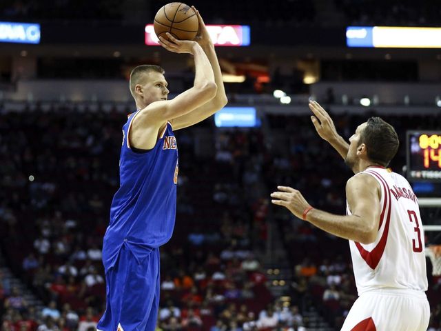 Hornacek: Knicks need to get Porzingis the ball more