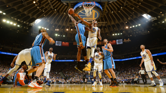 Watch: Durant, Westbrook exchange highlight blocks