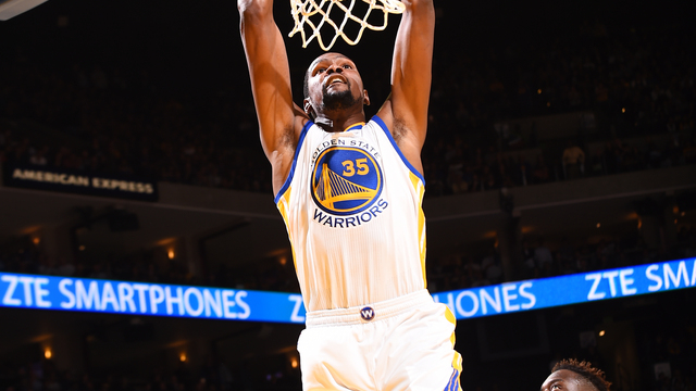 Watch: Durant beats all 5 OKC defenders for 1-handed jam