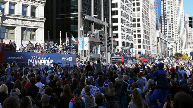 Chicago police: 5M fans attended Cubs' World Series celebration