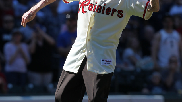 Eddie Carnett, former oldest living major leaguer, dies at 100