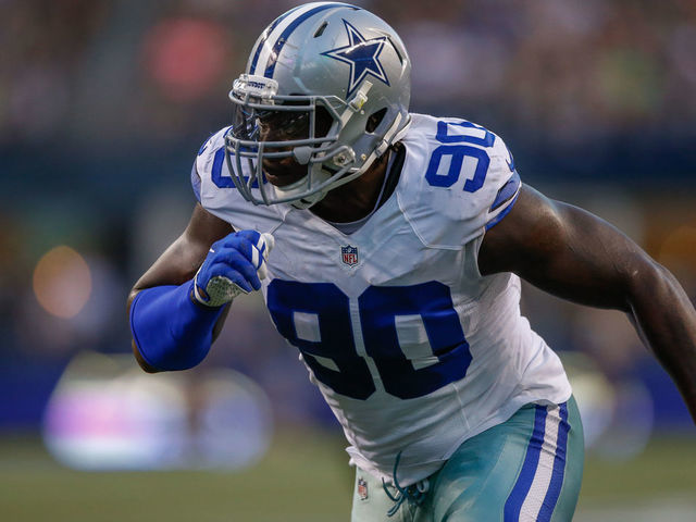 Report: Cowboys, Lawrence won't reach long-term deal before tag deadline