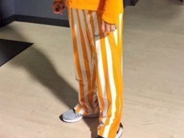 Tennessee to wear 70's-inspired 'candy stripe' warmup pants