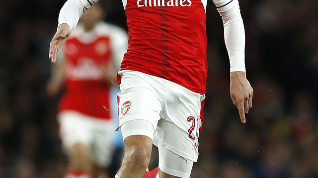 Report: Bellerin inks £30M Arsenal deal amid Barcelona link