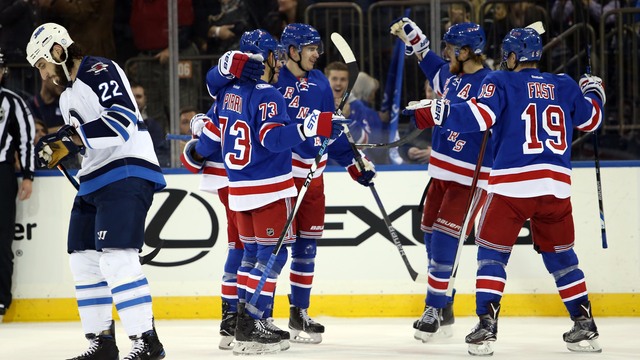 Trending Up, Trending Down: Rangers are hot, cramping Jagr is not