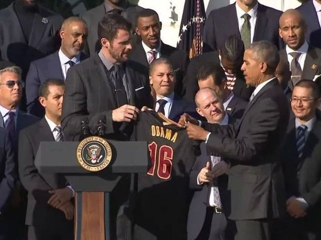 Cavaliers visit White House