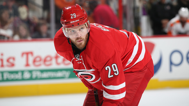 Bryan Bickell diagnosed with multiple sclerosis