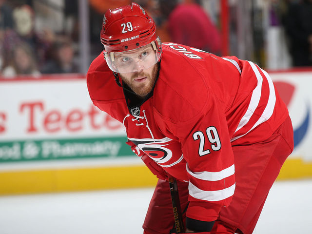 Bryan Bickell diagnosed with multiple sclerosis