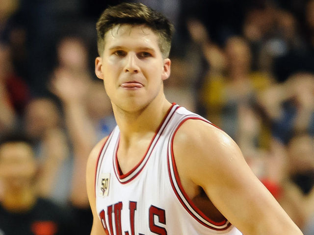 Bulls' McDermott in concussion protocol after hard fall