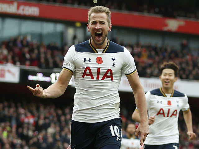 Watch: Spurs' Harry Kane nails 50-yard FG