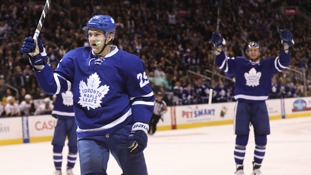 Watch: JVR snipes to reach career high in points