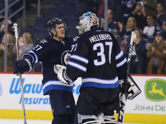 How Hellebuyck is taking flight at just the right time for Jets