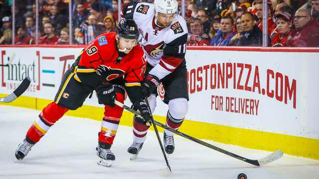 Rookie Tkachuk on pace to join exclusive Flames company