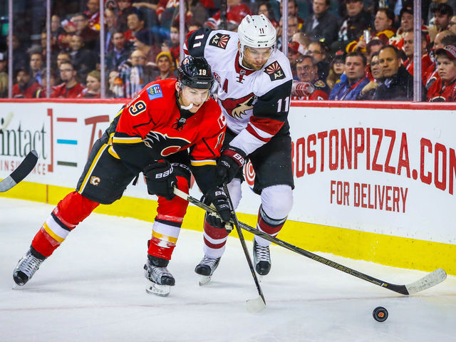 Watch: Flames' Tkachuk goes top shelf from near-impossible angle