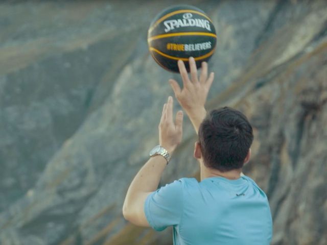 Man sets world record with incredible 593-foot basketball shot