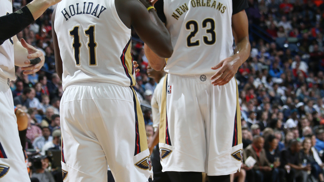 Davis notches 4th 40-point game in win over Lakers