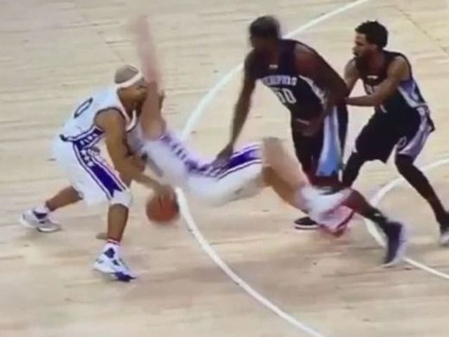 Ersan Ilyasova submits flop of the year while bowling over teammate