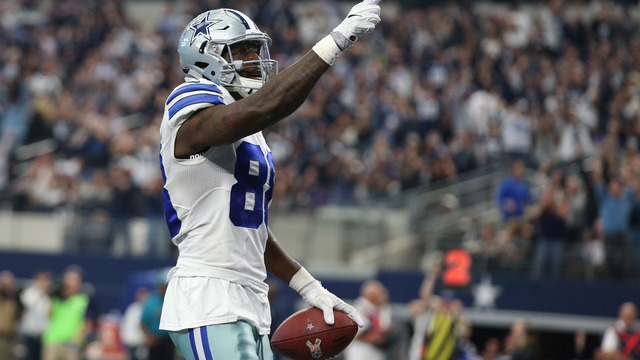 Watch: Bryant plays catch with young fan on his birthday