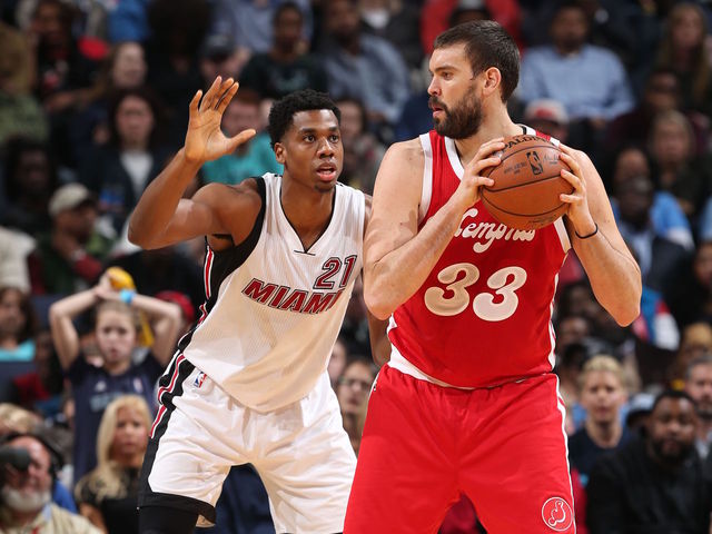 Whiteside complains about Gasol's flopping
