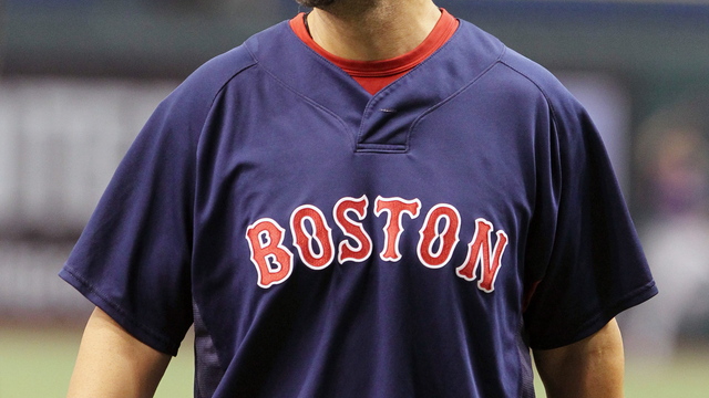 Former MLBer Mike Lowell 'not sad' Castro is dead