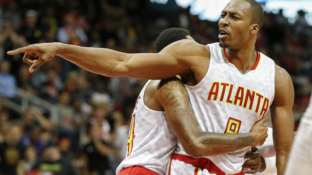 Watch: Dwight Howard jaws back at heckler after loss to Lakers