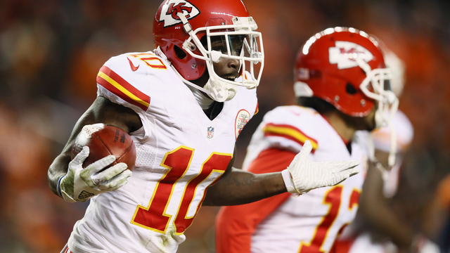 Watch: Chiefs' Hill scorches Patriots for 75-yard TD