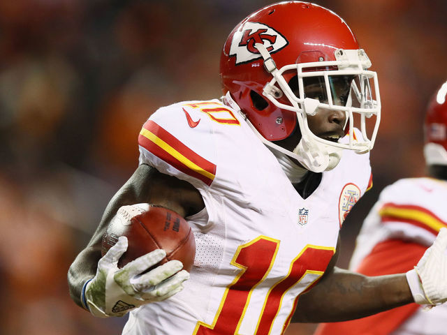 Watch: Chiefs' Hill scorches Patriots for 75-yard TD