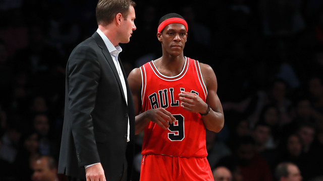 Rondo down with coach Hoiberg: 'He doesn't micromanage'