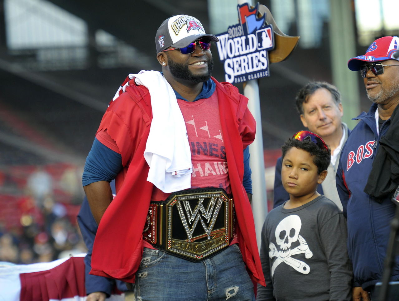 World Series Update: Obstructions, Beards, and the Big Papi