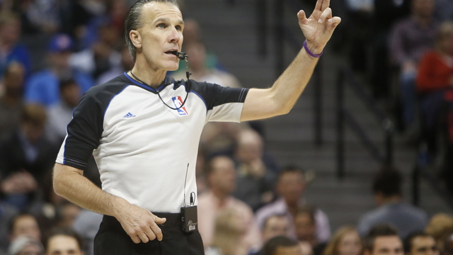 Cuban wants Ken Mauer disciplined: 'Make him ref a game in the D-League'
