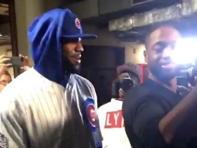 Watch: Horde of reporters, Wade pester LeBron for Cubs getup