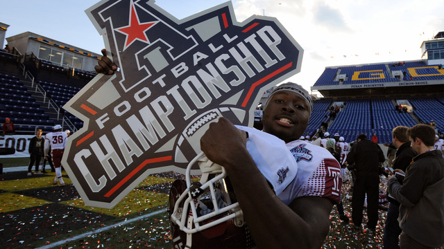 Analysis: Temple saves CFP committee from a major headache