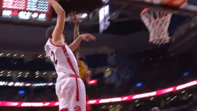 Watch: Poeltl rubs salt in Hawks' wounds with monster and-1 dunk