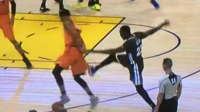 Draymond's leg flails again, strikes Chriss' hand