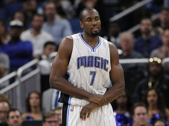Watch: Vucevic, Ibaka air-ball 3s on same possession