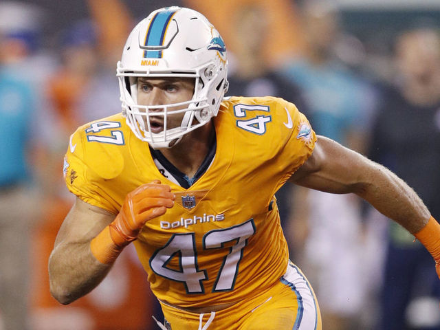 Dolphins' Alonso raising funds for hurricane relief in Miami, Puerto Rico