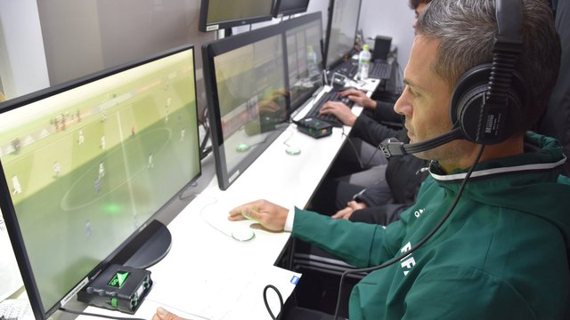 Video assistance to debut at 2016 Club World Cup