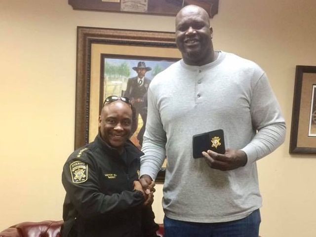 Shaq sworn in as sheriff's deputy in Georgia