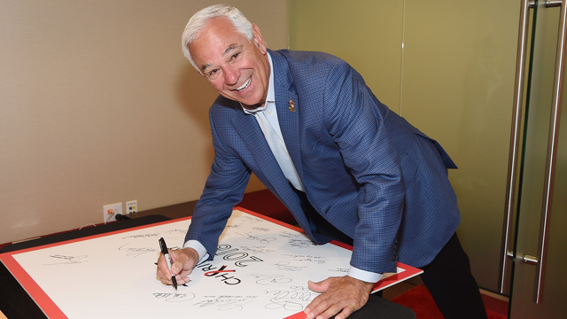 Report: Bobby Valentine under consideration for ambassador to Japan
