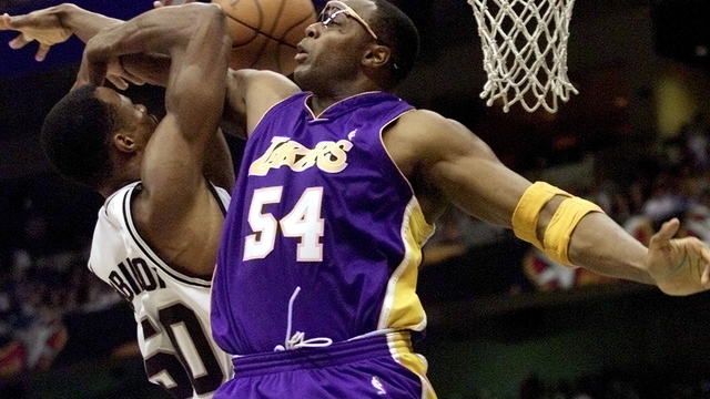Ex-NBAer Horace Grant explains touching reason why he wore goggles