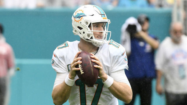 Dolphins' Tannehill won't play vs. Packers, aiming for Week 12 return