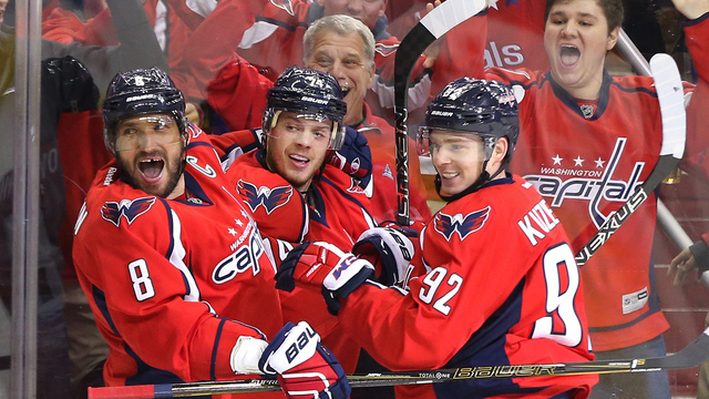 Watch: Ovechkin's power-play snipe is No. 200 for his career