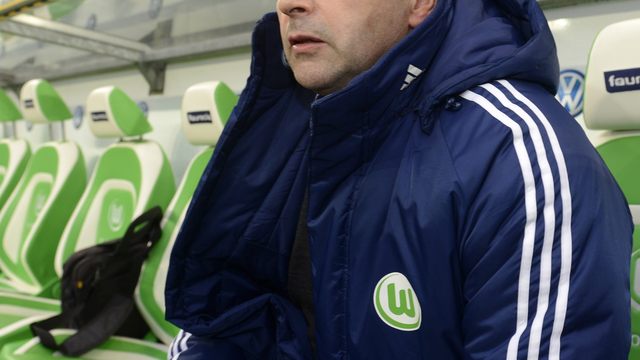 Wolfsburg parts ways with sporting director Allofs