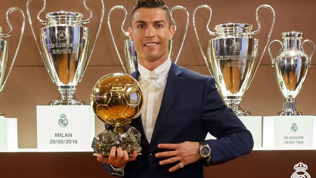 Ronaldo edges Messi to capture 4th Ballon d'Or of his career