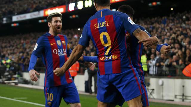 Barcelona beats Al-Ahli in 8-goal friendly