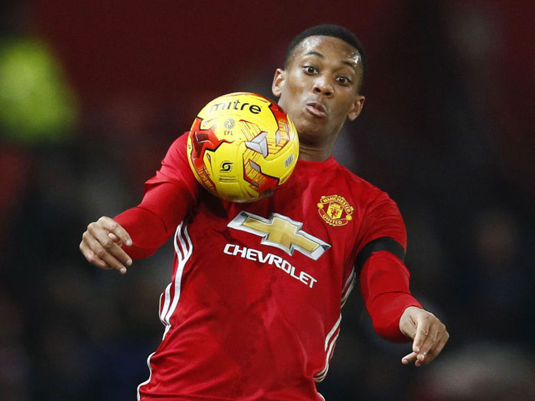 United's Martial annoyed at bench role | theScore.com