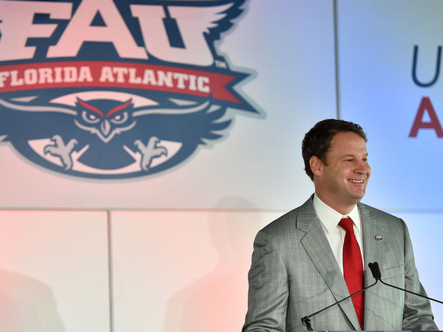 Lane Kiffin extends offer to QB in 7th-grade...again
