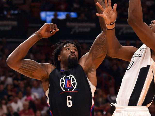 DeAndre gets last laugh with game-clinching putback vs. Heat